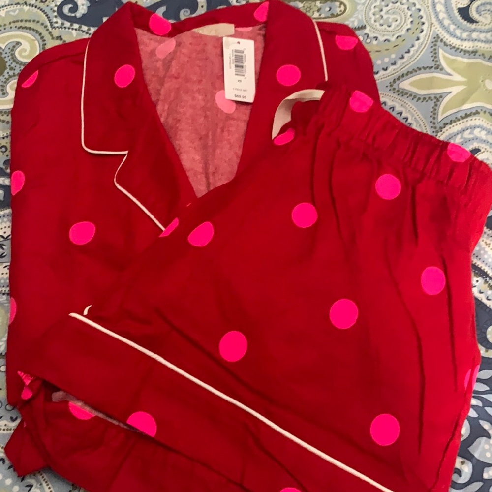 NWT gap love 3pj set!!!! 3PC set!!!